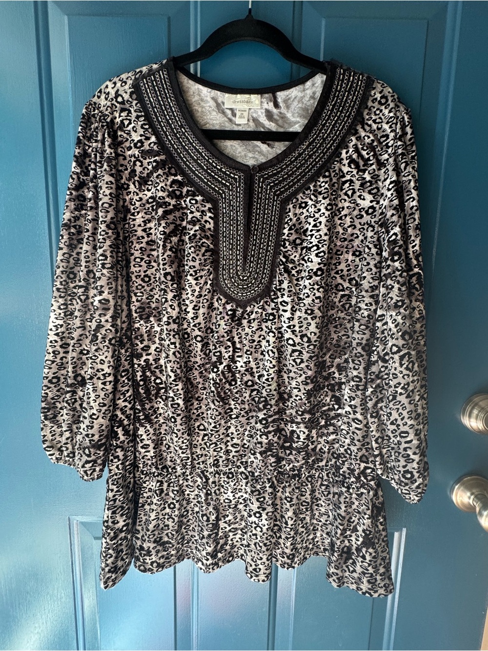 Vintage Embellished Neck Leopard Print Women’s Dressbarn Blouse